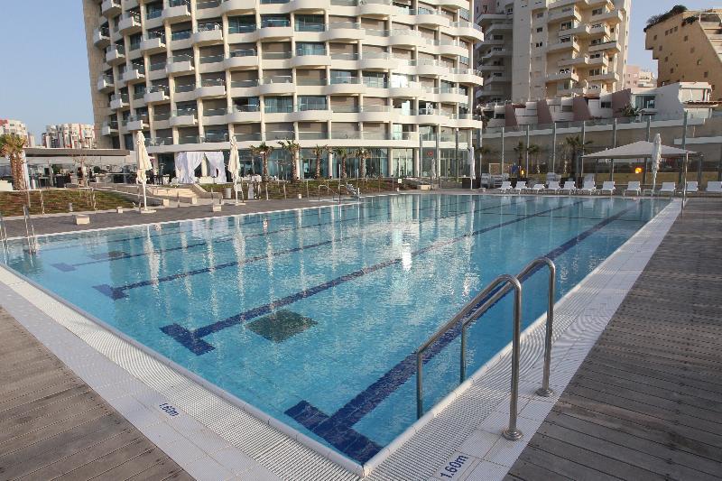 Play Hatzuk Beach Tel Aviv Eksteriør billede